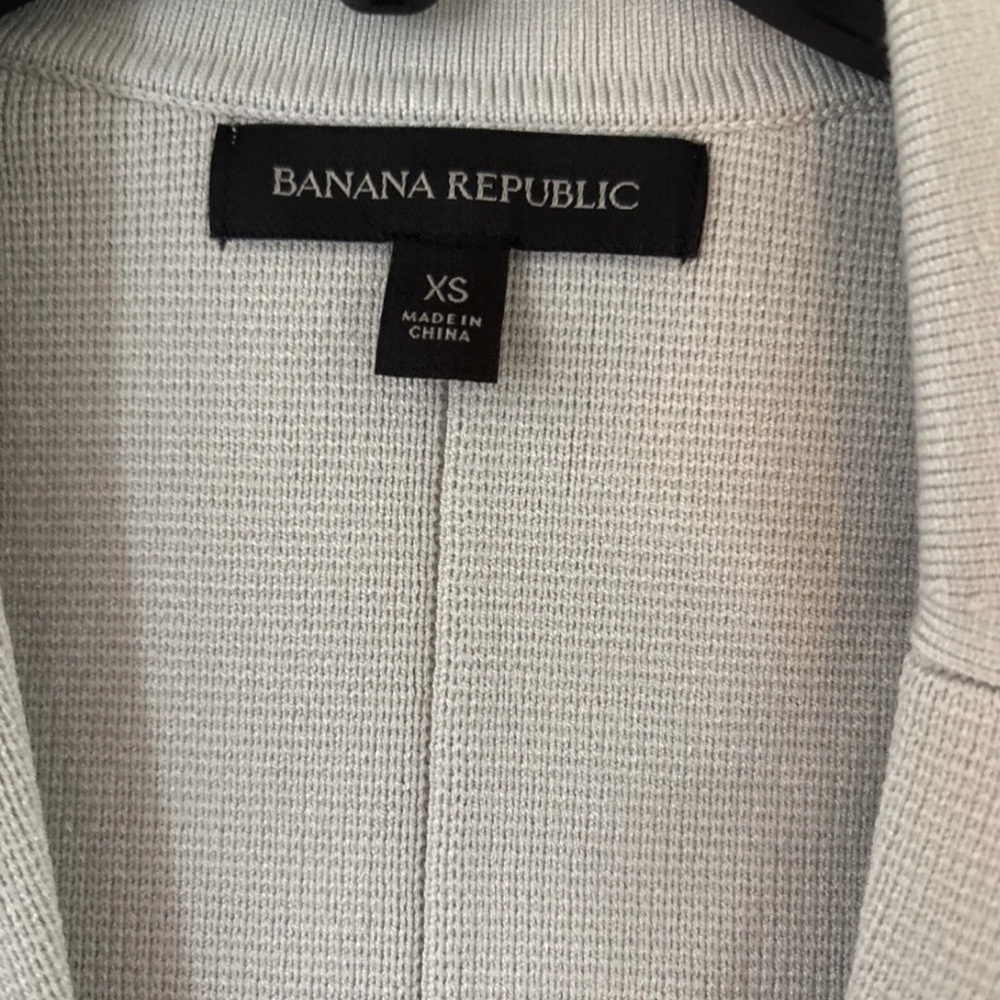 New! Banana Republic -Ponte Knit- top coat, car coat.
Beige color